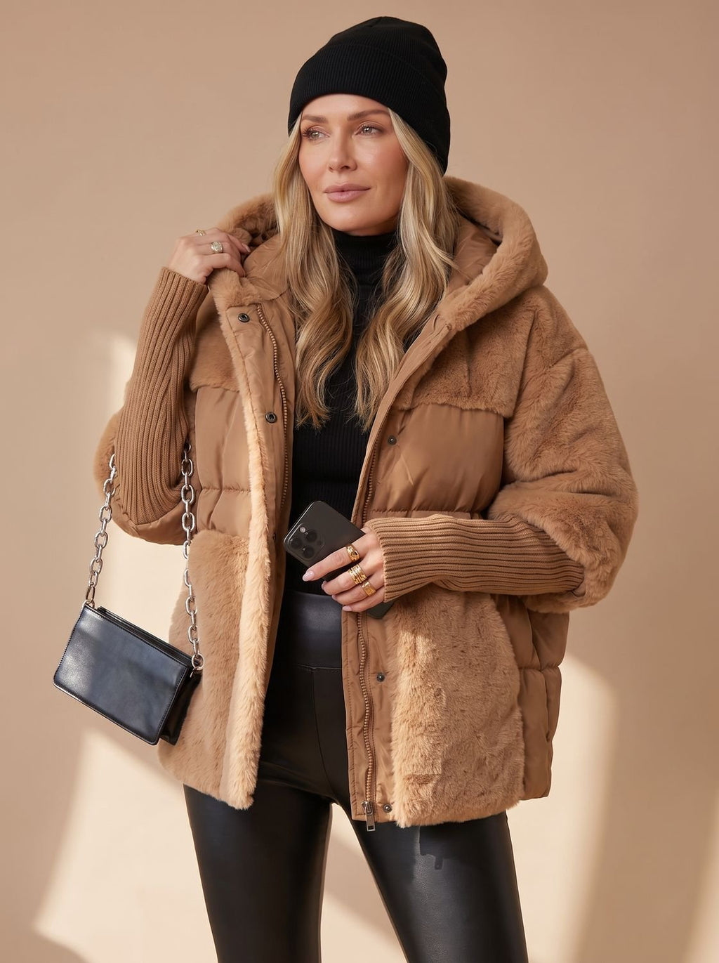 Amandine | Doudoune Capuche Fausse Fourrure