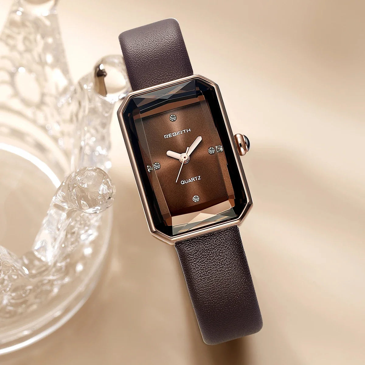 Colette | Montre Bracelet Cuir Boîtier Rectangulaire