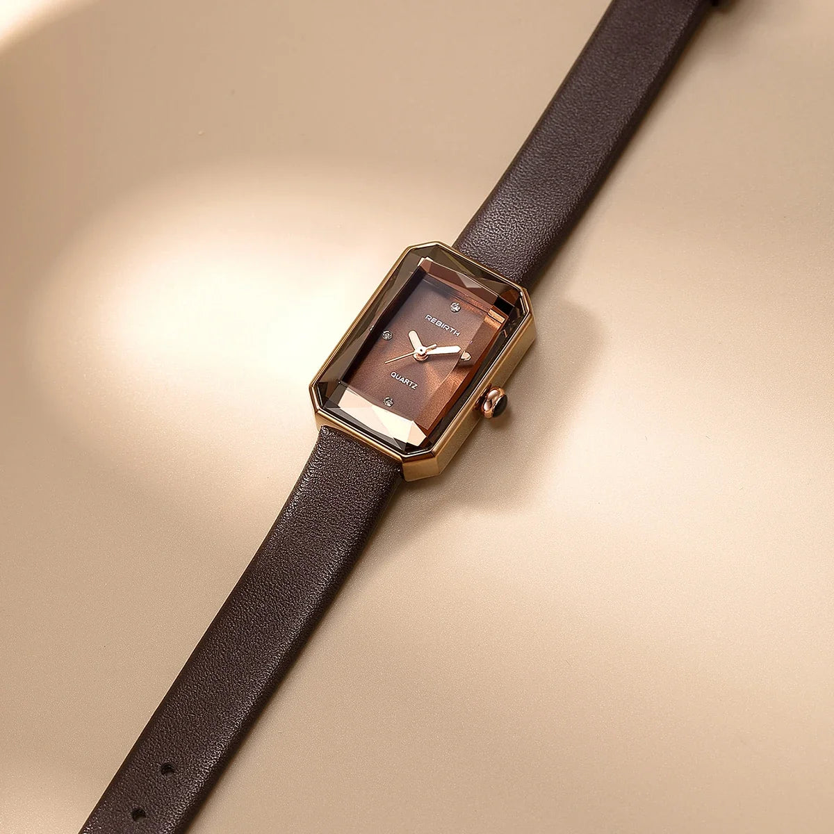 Colette | Montre Bracelet Cuir Boîtier Rectangulaire