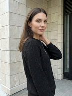 Noémie | Pull en Maille Torsadée à Col Zippé