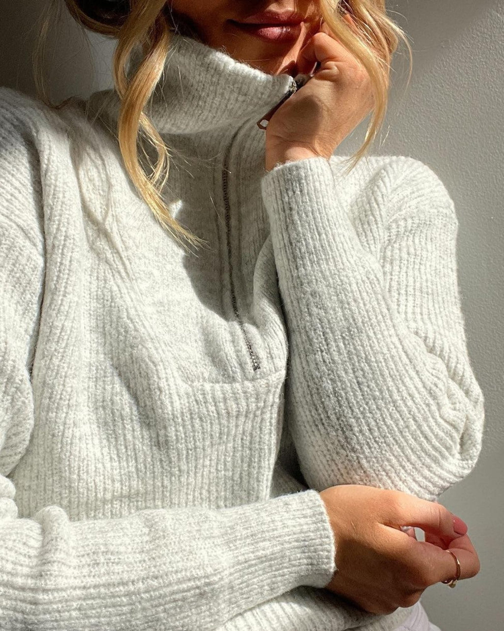 Valentine | Pull Col Montant Zippé