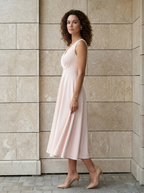 Élodie | Robe Midi Élégante à Col Croisé