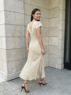 Élise | Robe Longue à Pois avec Col en Dentelle Élégant